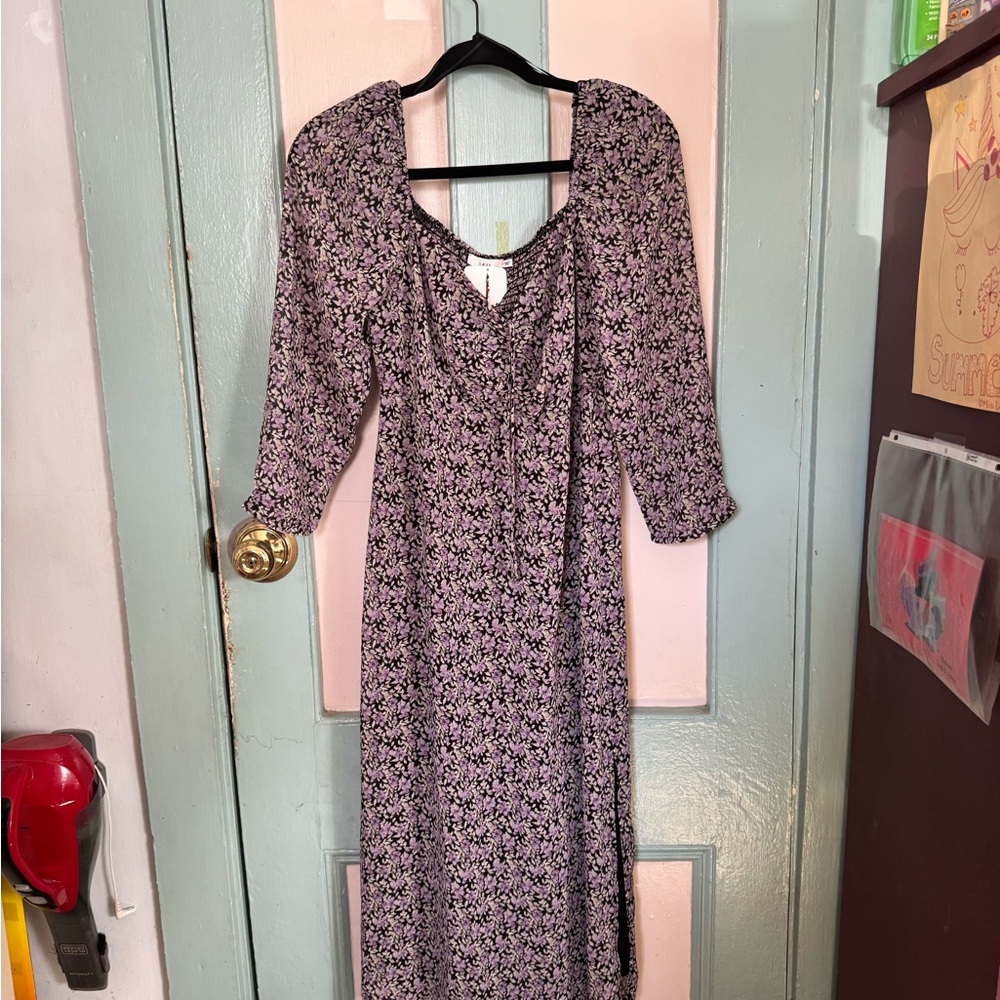 Chic Long Sleeve Floral Dress in Lavender